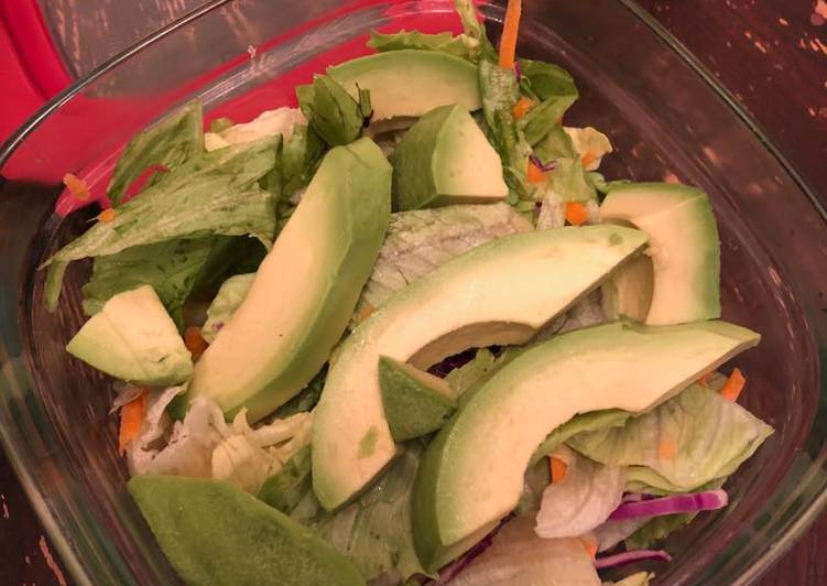 Simple Way to Make Homemade Avocado Salad