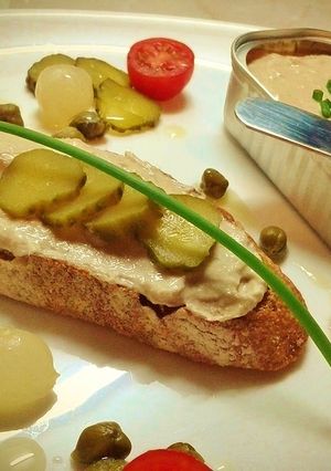 Una foto de Rillette de sardinas