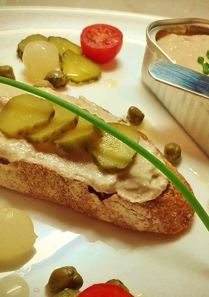 Una foto de Rillette de sardinas