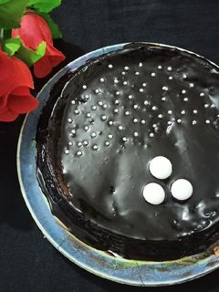 ચોકલેટ કેક (chocolate cake recipe in Gujarati) રેસીપી મુખ્ય ફોટો