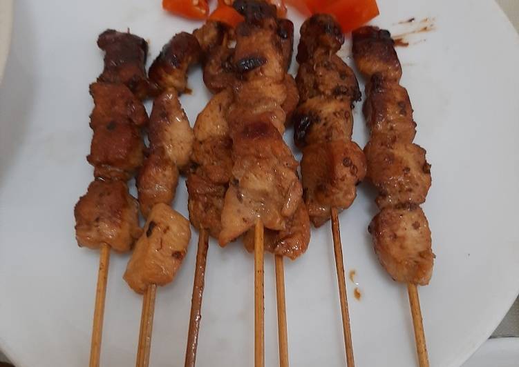 Bagaimana Membuat Sate ayam dadakan Anti Gagal