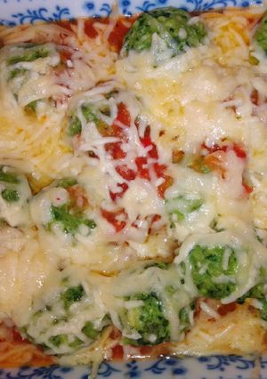 Una foto de Malfatti de espinaca y ricota gratinados...😋