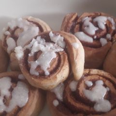 A picture of Cinnamon roll.