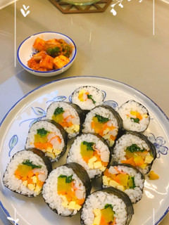 Foto resep Kimbab (korean sushi roll)