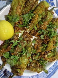 A picture of Kathiyawadi bharwa mirchi.