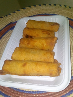 A picture of Chicken spring rolls.