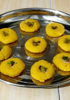 A picture of Instant Peela Peda.