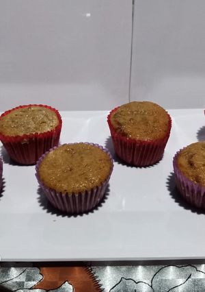 Una foto de Muffins de plátano y nuez
