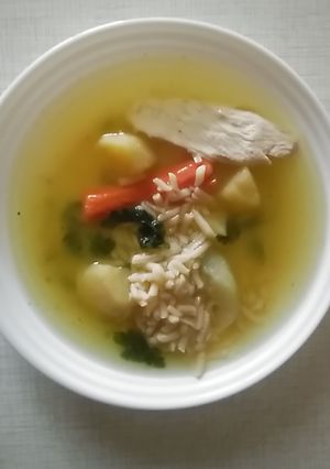 Húsleves🍲 recept fotója