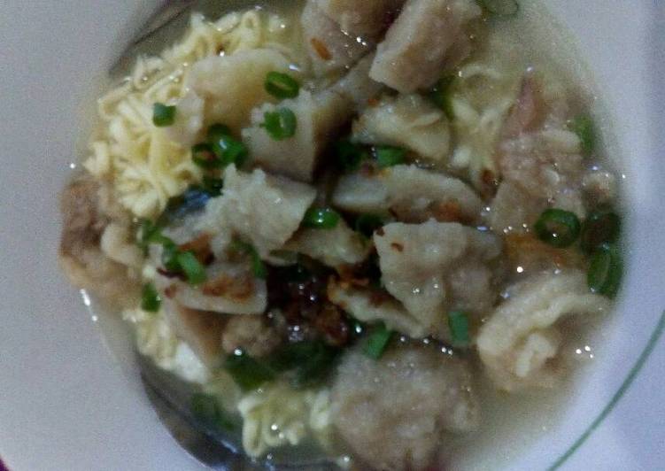 Bakso sederhana enak.