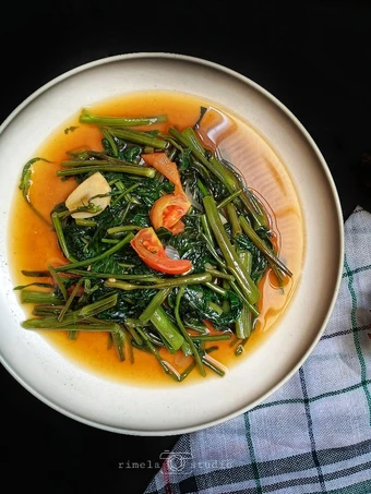 Cara Mudah Membikin Resep Tumis Kangkung Saus Tiram yang Lezat Sekali Anti Ribet, Lezat