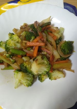 Foto principal de Verduras de aprovechamiento salteadas