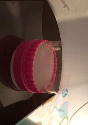 Una foto de Mousse de mora azul