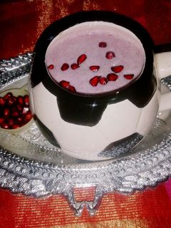 अनार समूथी(anar smoothie recipe in hindi) रेसिपी मुख्य फोटो