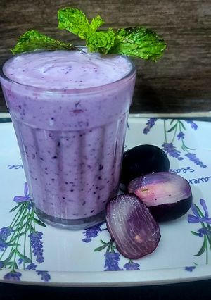 A picture of Jamun Lassi.
