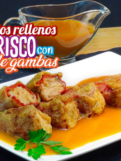 Una foto de Pimientos rellenos de marisco y Salsa Americana