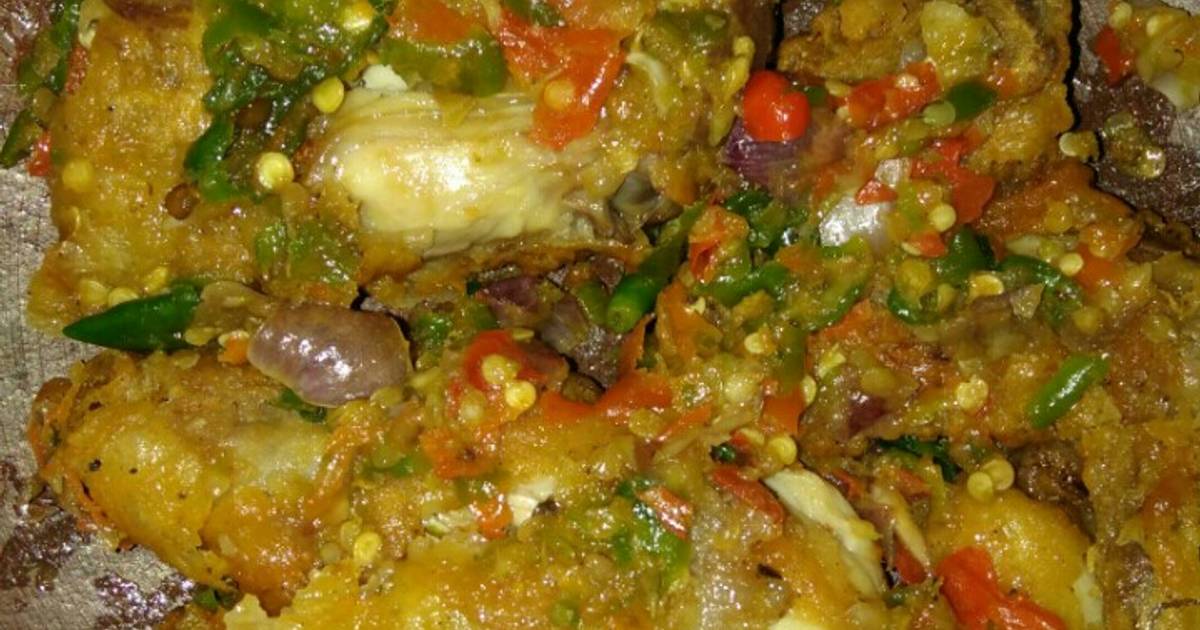 Resep Ayam Geprek Super Pedas Praktis oleh khodijah ...