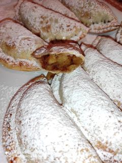 Una foto de Empanadilla de manzana y canela