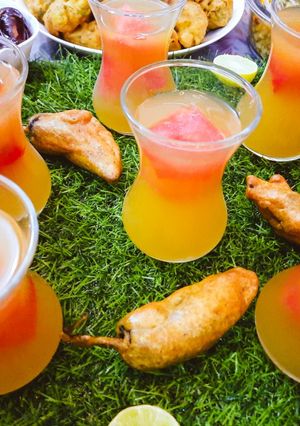 A picture of Melony peach Shots.