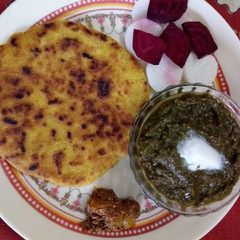 A picture of Dal palak.