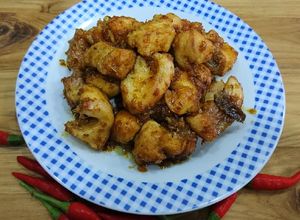 Hình của món Phi lê cá lóc kho sả.