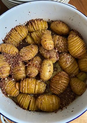 A picture of Hasselback truffle roasted potatoes.