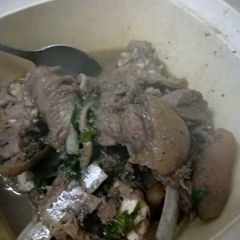 A picture of Goat meat paper soups.