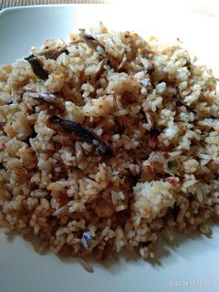 Foto resep Nasgor pedas ikan tongkol🤤🤤 yummy!!!