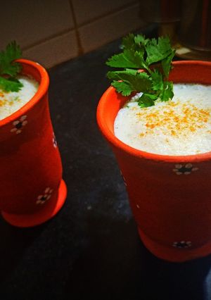 મસાલા છાસ (Masala Chhas Recipe In Gujarati) રેસીપી મુખ્ય ફોટો