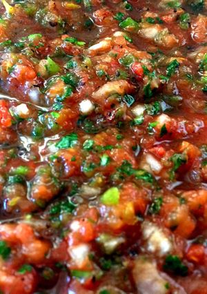 A picture of 5 minute Fire Roasted Salsa.