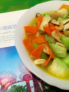 蝦米🦐炒絲瓜 的食譜成品照片
