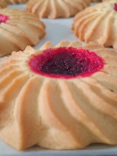 A picture of Butter cookies.