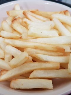 氣炸鍋-冷凍薯條 的食譜成品照片
