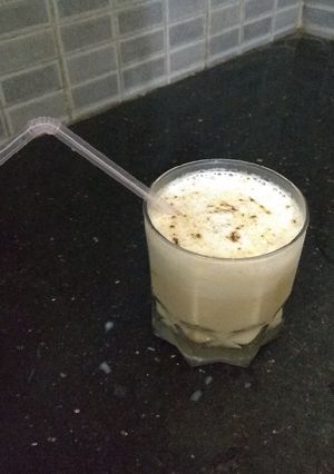 मिल्क शेक विद  कॉफी (milkshake with coffee recipe in hindi) रेसिपी मुख्य फोटो