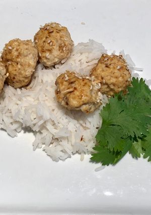 Une photo de Tsukune (brochettes de poulet)