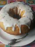 Budín de limón y jengibre con glasé de lavanda🌸
