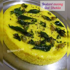 A picture of Instant moong Dal Dhokla.