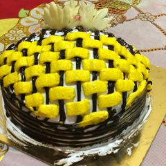 A picture of Pineapple cake.