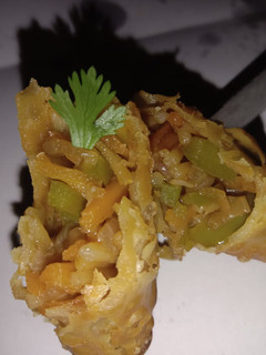 A picture of Spring rolls.