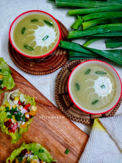 A picture of Leek and Sweet Potato Soup.