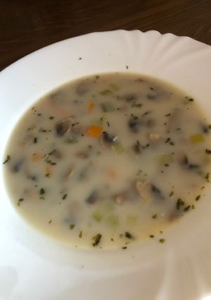 Tejszínes gombaleves recept fotója