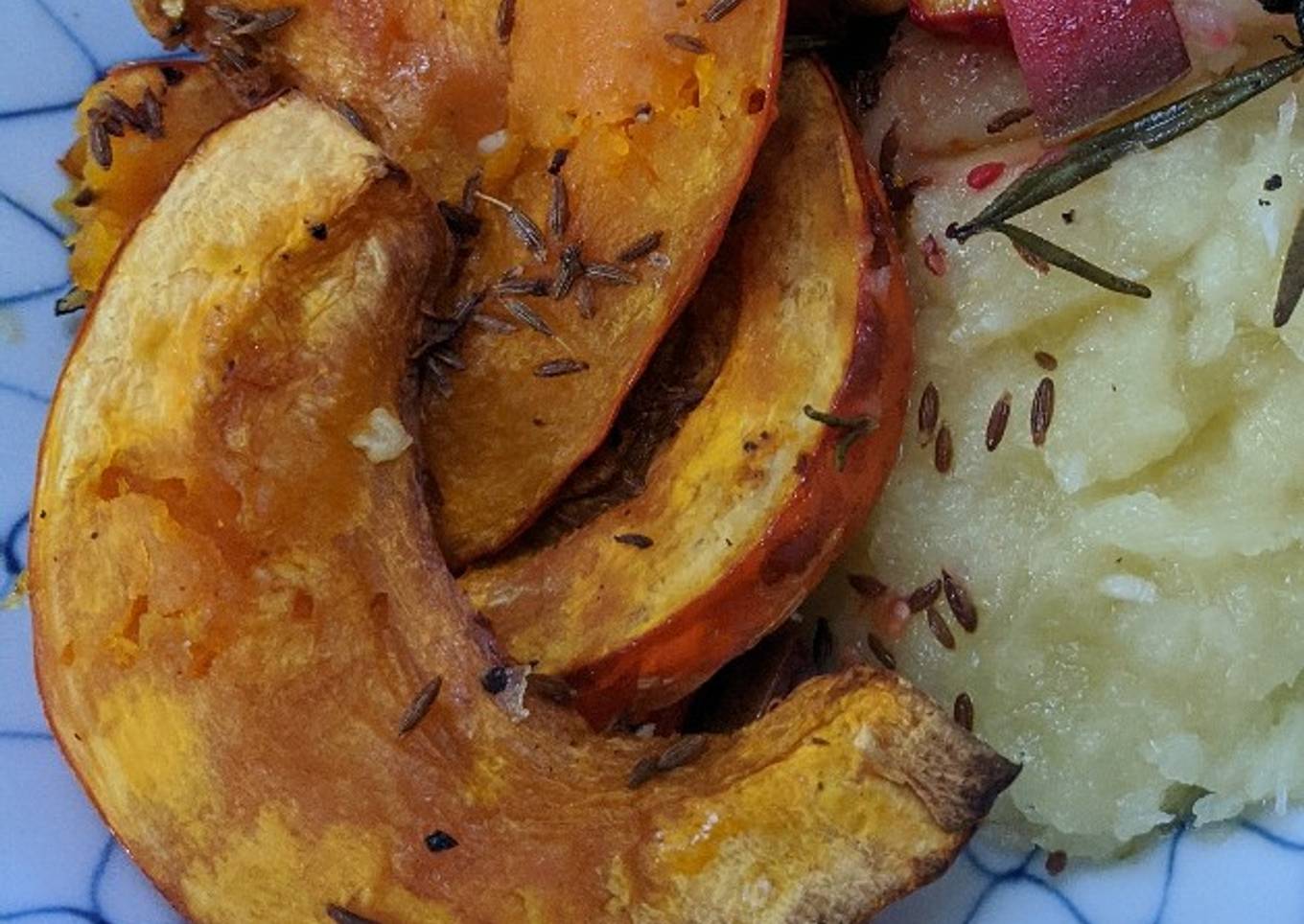 Roast pumpkin / squash (Red kuri variety)