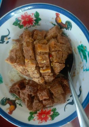 Hình của món Sườn Non Chay Kho Sả Ớt.