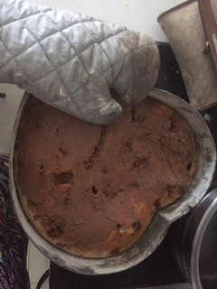 Una foto de Torta de naranja con chocolates