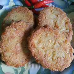 รูปของ Perkedel tahu mie