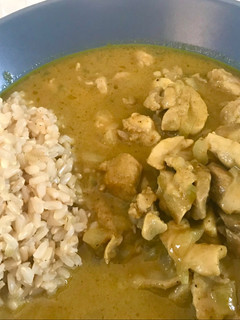 Una foto de Pollo al curry