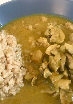 Una foto de Pollo al curry