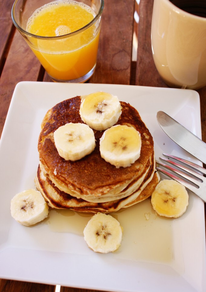 Una foto de Pancakes banana sin azúcar