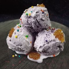 A picture of Blueberry ice cream.