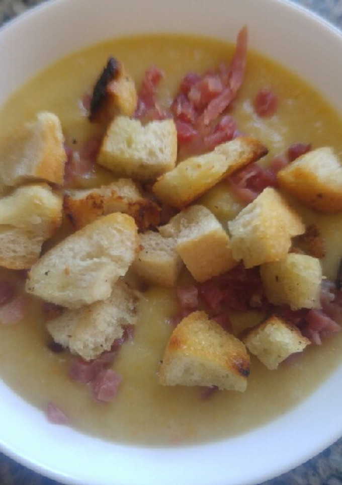 Una foto de Crema de verduras de mis abuelas Purri y Ana